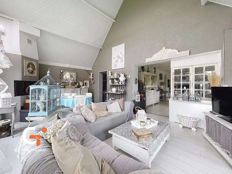 Maison de village - 200 m² - 7 pièces