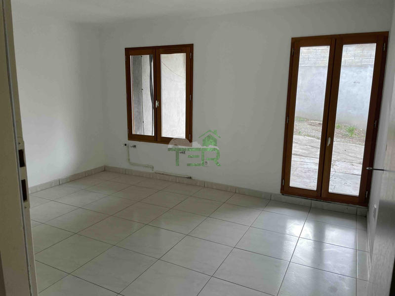 Maison - 103 m² - 9 pièces