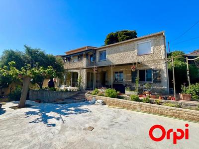 Appartement - 89 m² - 3 pièces