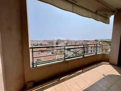 Appartement - 108 m² - 4 pièces