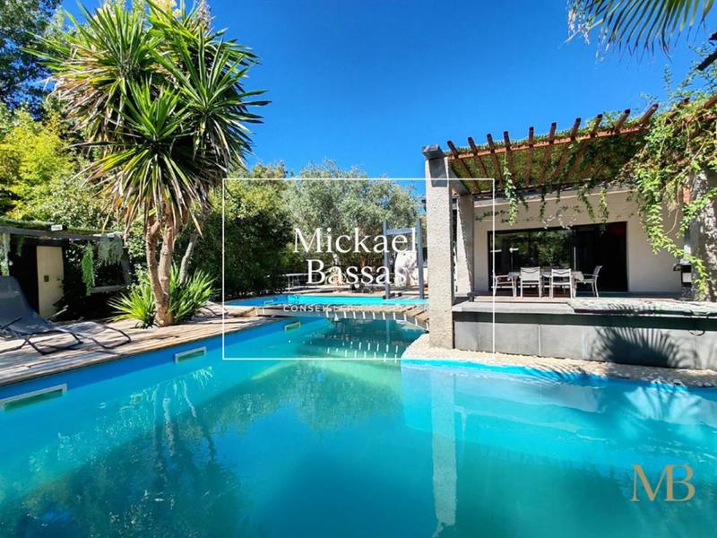 Villa - 157 m² - 6 pièces