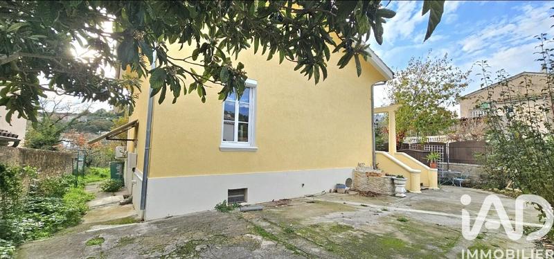 Maison - 151 m² - 5 pièces