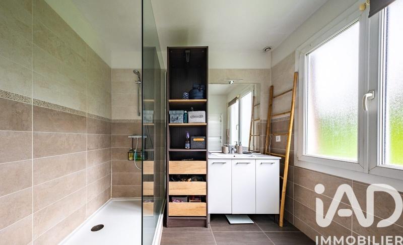 Maison - 176 m² - 6 pièces