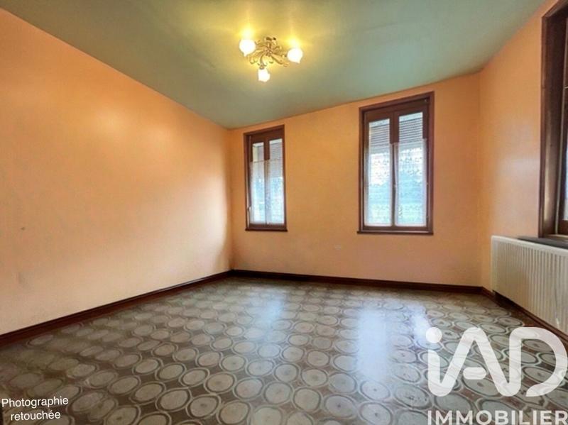 Maison - 99 m² - 9 pièces