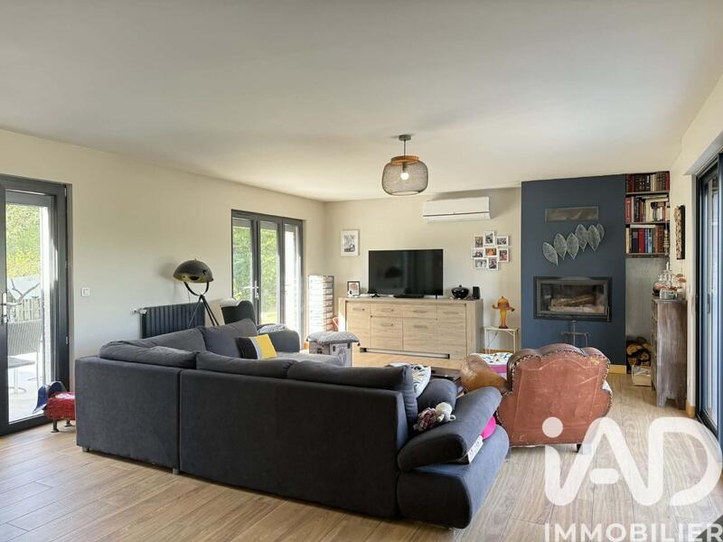 Maison - 187 m² - 6 pièces