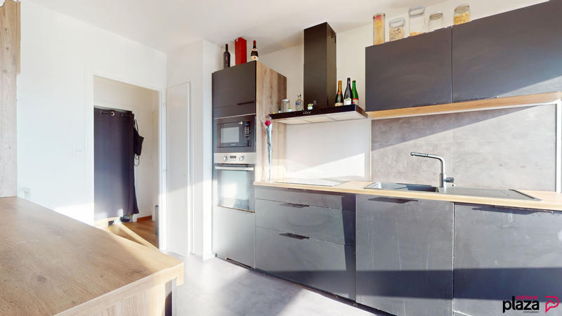 Appartement - 83 m² - 3 pièces