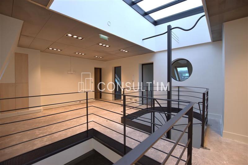 Bureau - 372 m²