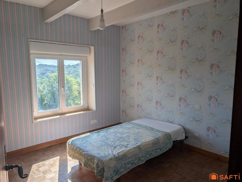 Maison - 219 m² - 6 pièces