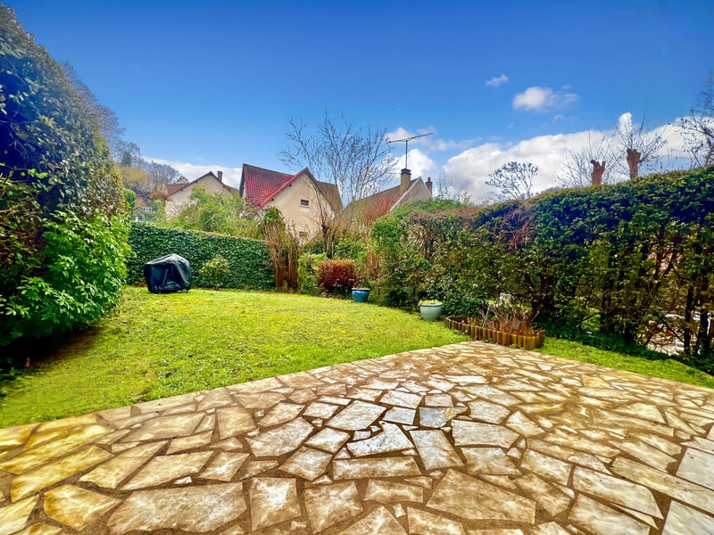 Maison - 81 m² - 5 pièces