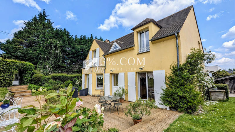 Maison - 196 m² - 7 pièces