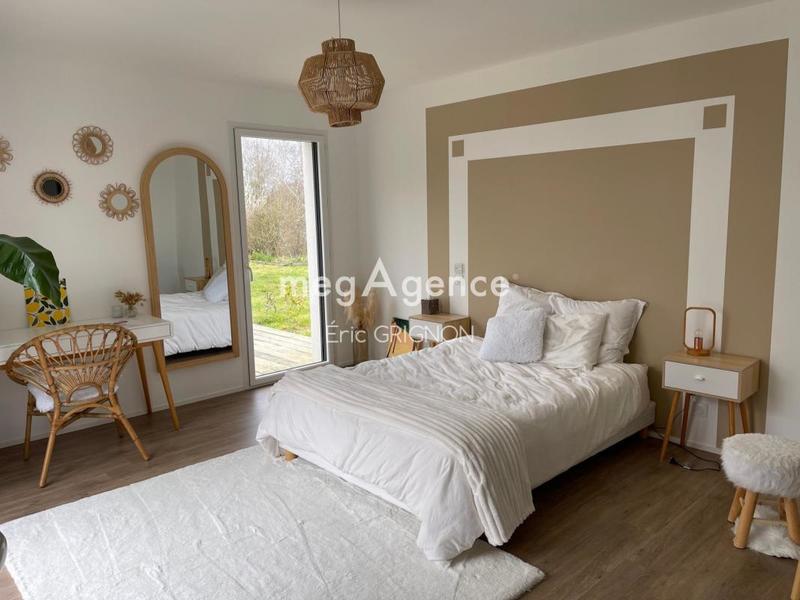 Maison - 245 m² - 6 pièces