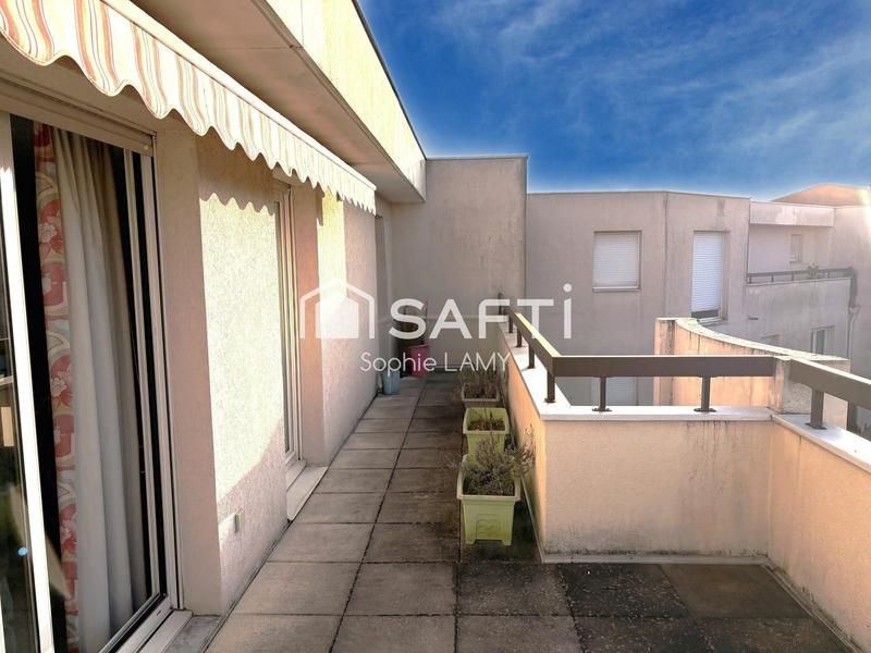 Appartement - 86 m² - 4 pièces