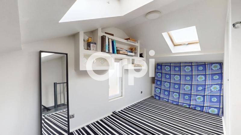 Appartement - 200 m² - 8 pièces