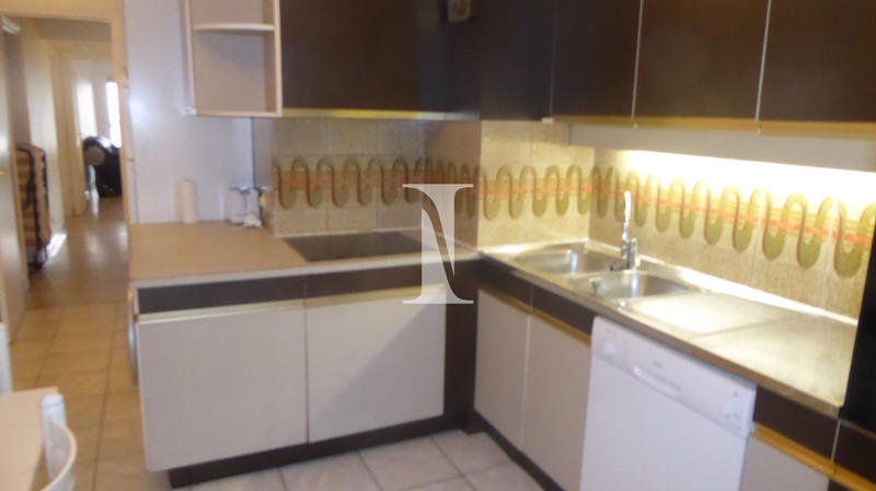 Appartement - 85 m² - 3 pièces