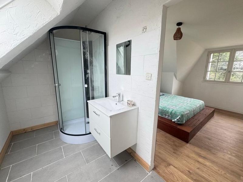 Maison - 144 m² - 5 pièces