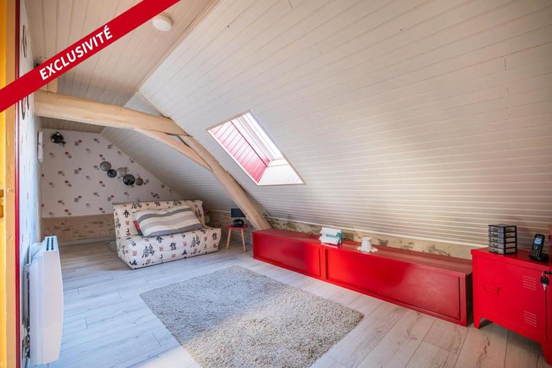 Maison - 90 m² - 4 pièces