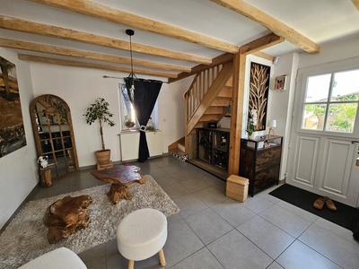 Maison - 157 m² - 9 pièces