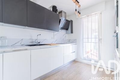 Appartement - 82 m² - 5 pièces