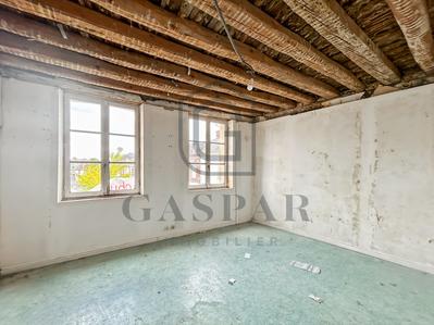 Maison - 108 m² - 5 pièces