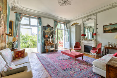 Appartement - 160 m² - 5 pièces