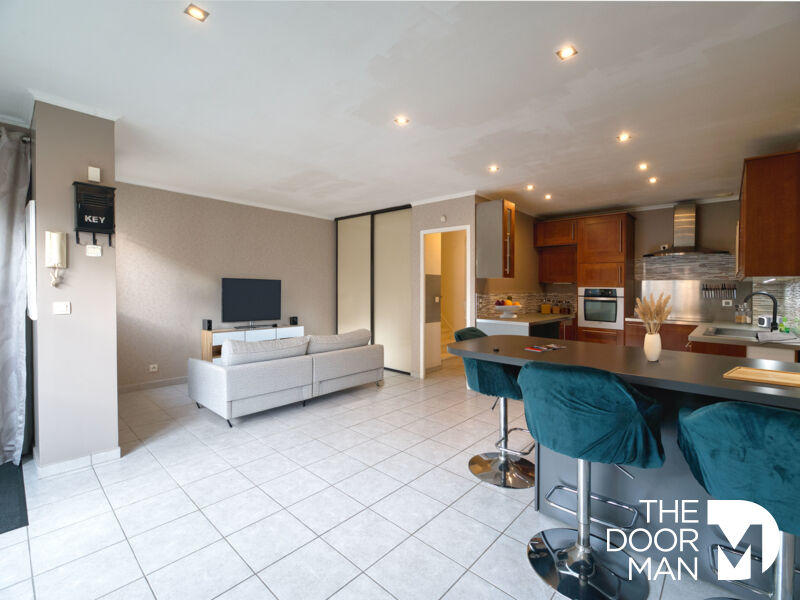 Appartement - 65 m² - 3 pièces