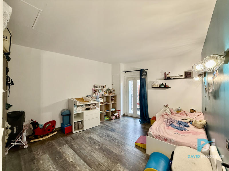 Maison - 95 m² - 4 pièces