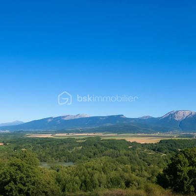 Corps de ferme - 110 m² - 6 pièces