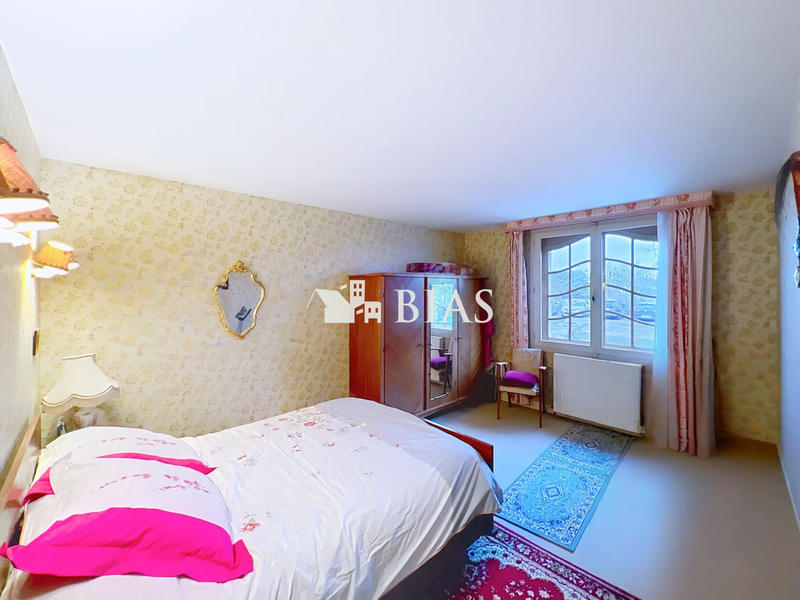 Maison - 179 m² - 7 pièces