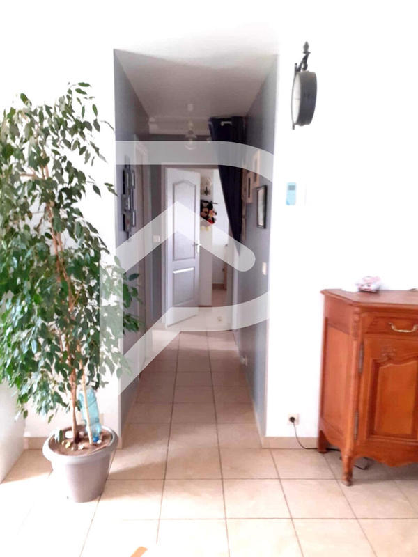 Maison - 86 m² - 4 pièces