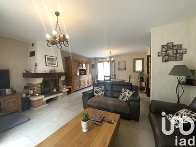 Maison - 97 m² - 5 pièces