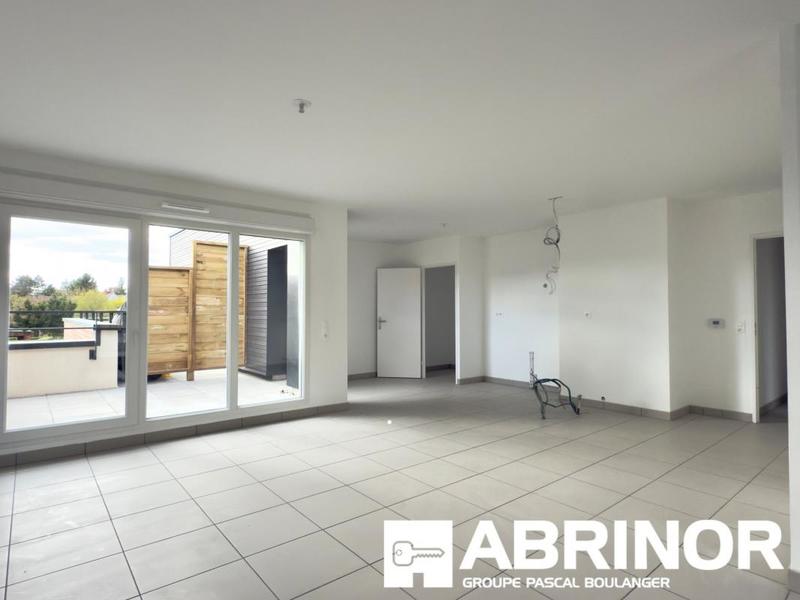 Appartement - 91 m² - 4 pièces