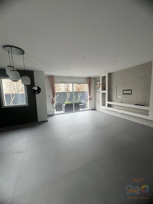 Maison contemporaine - 106 m² - 4 pièces