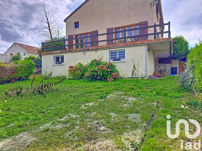 Maison - 145 m² - 8 pièces