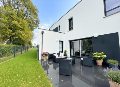 Maison - 148 m² - 6 pièces