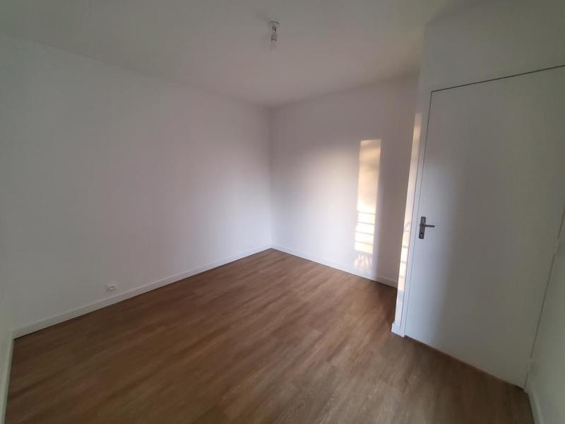 Appartement ancien - 83 m² - 4 pièces