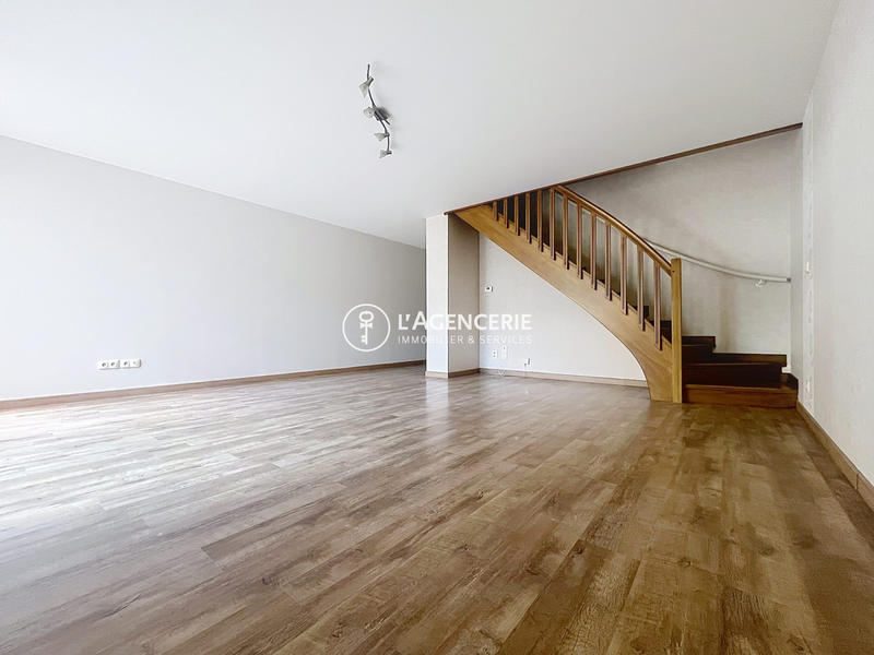 Maison - 115 m² - 4 pièces