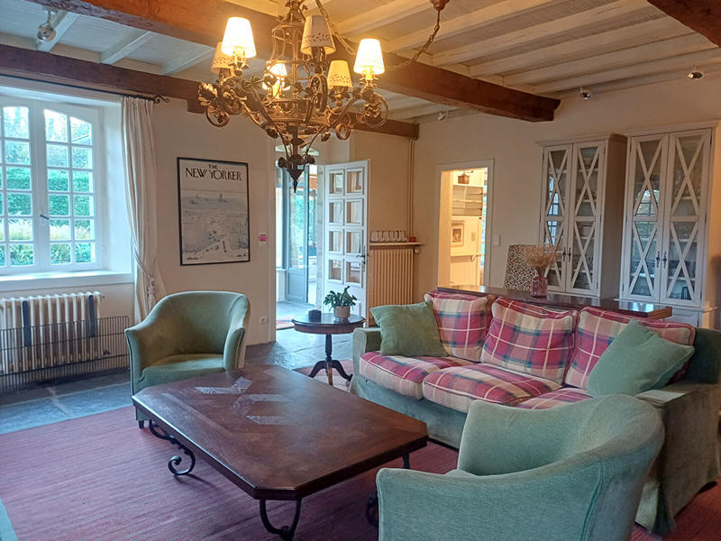 Maison - 147 m² - 7 pièces