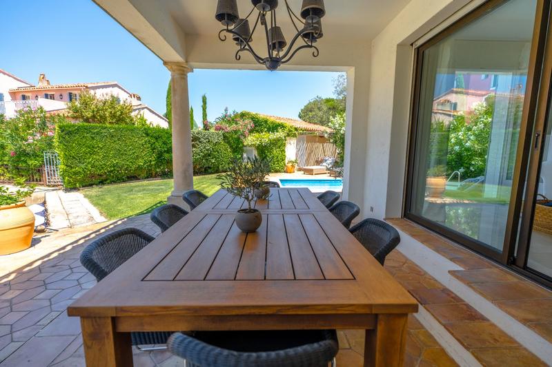 Maison - 161 m² - 7 pièces