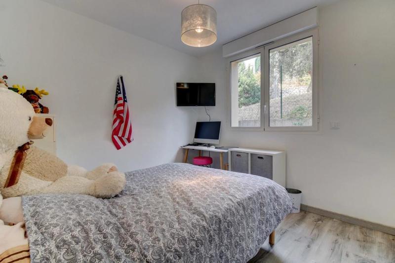 Appartement - 89 m² - 3 pièces