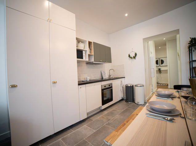 Appartement - 120 m² - 6 pièces