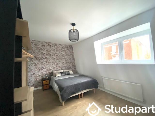 Chambre - 12 m² - 1 pièce