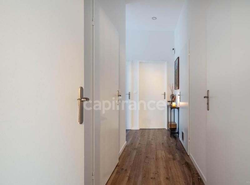 Appartement - 84 m² - 4 pièces