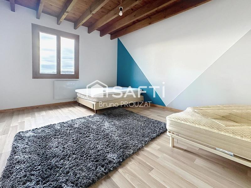 Maison - 225 m² - 7 pièces