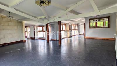 Immeuble - 276 m² - 11 pièces