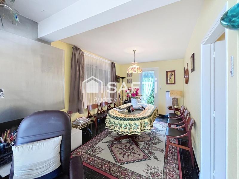 Maison - 110 m² - 5 pièces