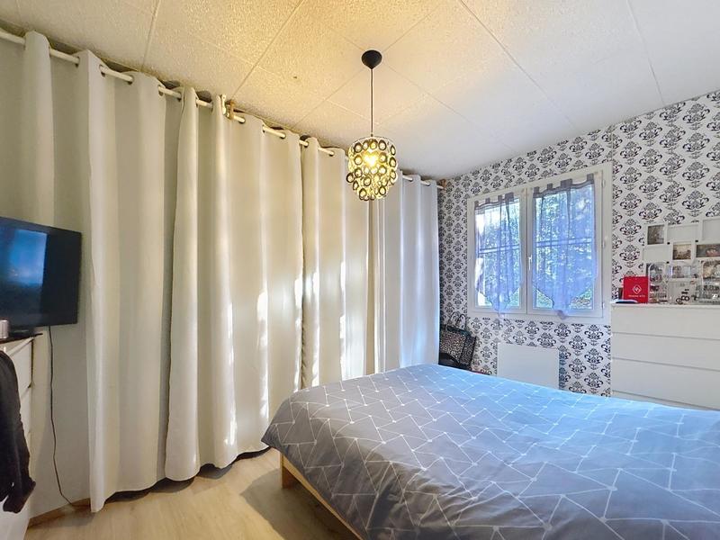 Maison - 110 m² - 4 pièces