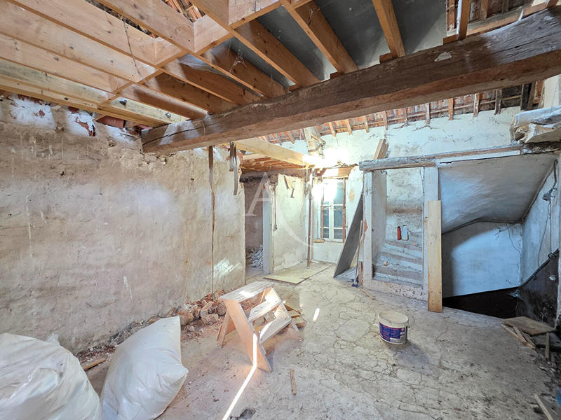 Maison - 90 m² - 3 pièces