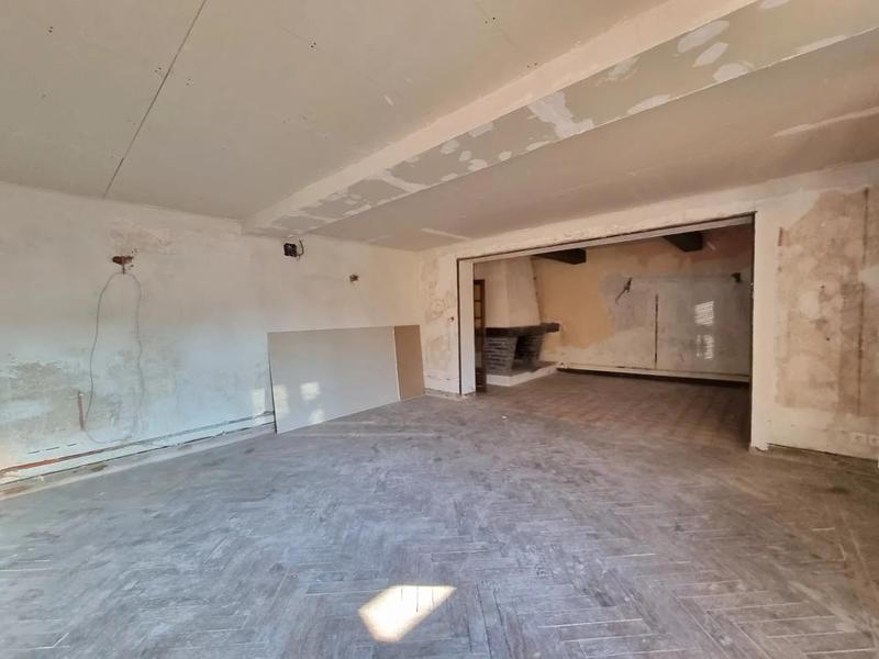 Maison - 296 m² - 13 pièces