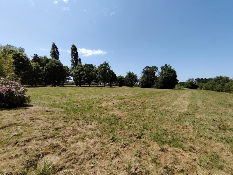 Propriété - 240 m² - 4 pièces