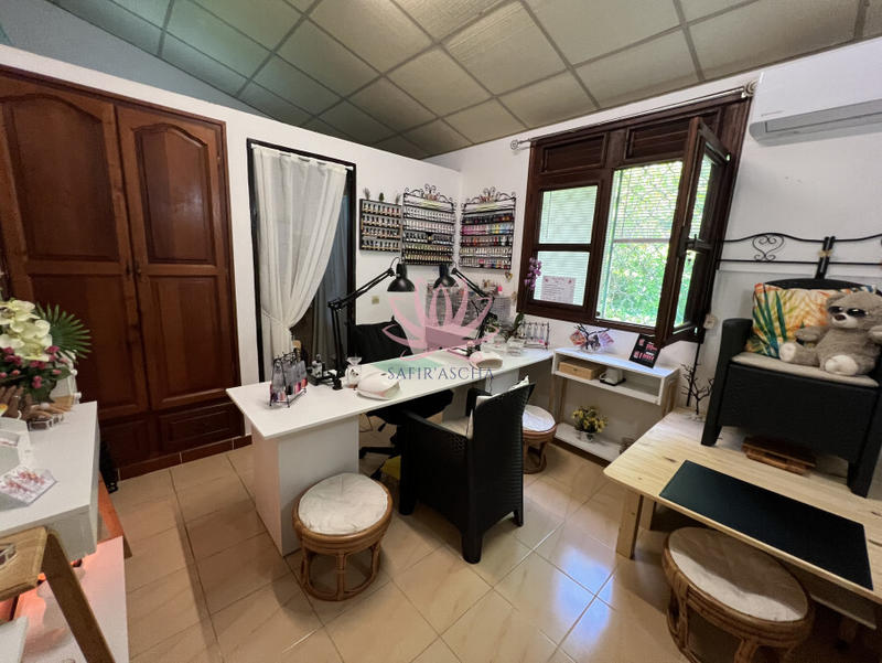 Immeuble - 278 m² - 10 pièces